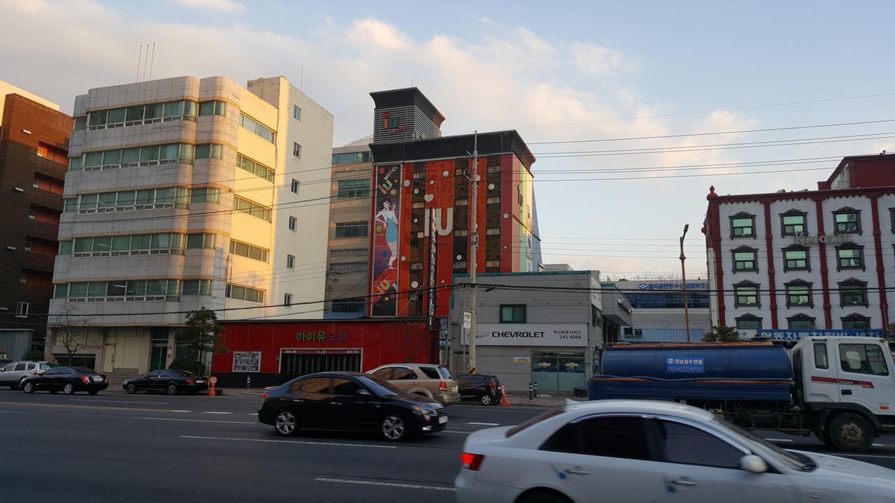 Motel Iu Changwon Exterior photo